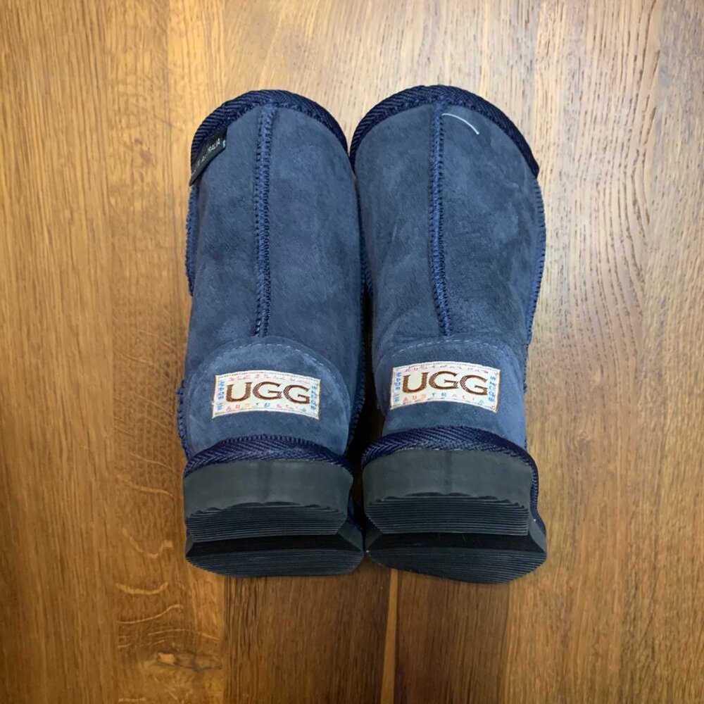 UGG Australian Made Sheepskin Boots Kids 7 Navy Blue Shearling Toddler Boot NEW - Picture 4 of 11